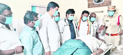 రోడ్డు ప్రమాదంలో  ఒకరు మృతి