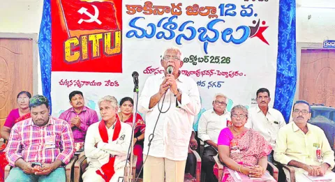 హక్కులను కాలరాస్తున్న ప్రభుత్వాలు