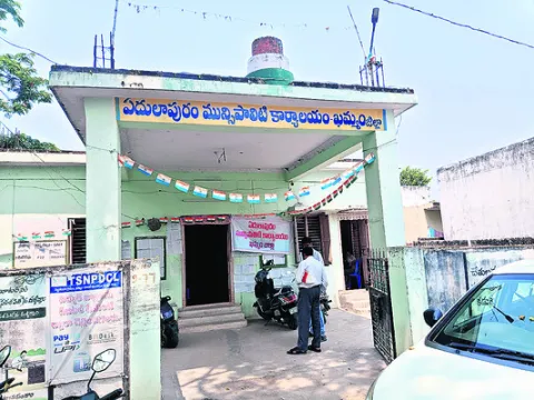 పురపాలికలకు నిధుల వరద