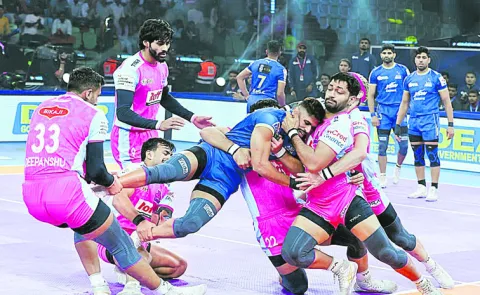 Jaipur Pink Panthers and Patna Pirates take a step forward in Pro Kabaddi League