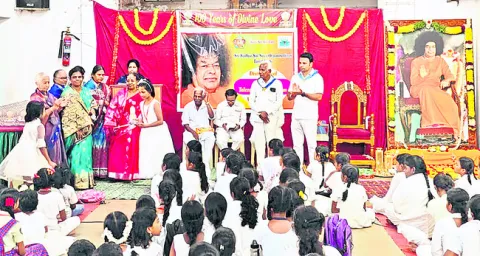 మేధాశక్తిని పెంచేందుకే పోటీలు