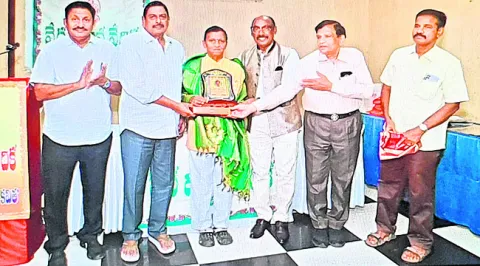 గబ్బిలం ఓ అపూర్వ సృష్టి