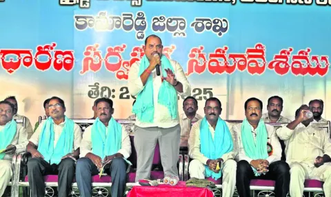 తరగతికో ఉపాధ్యాయుడిని నియమించాలి