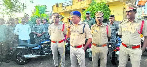 శాంతిభద్రతల పరిరక్షణకే కార్డన్ సెర్చ్