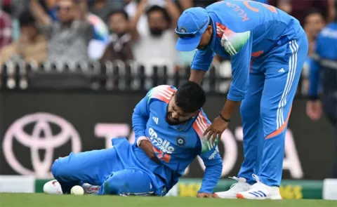 Shreyas Iyer injury turns serious: Internal bleeding leads to ICU admission in Sydney