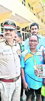 అథ్లెటిక్స్ పోటీల్లో మెరిసిన గిరిజనుడు