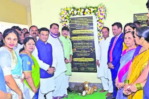 సమాజ శ్రేయస్సుకు పాటుపడాలి