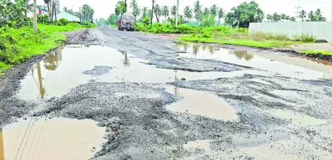 మొత్తమోంథా ముంచేసి..