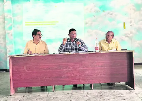 యూడైస్లో వివరాలు నమోదు చేయాలి