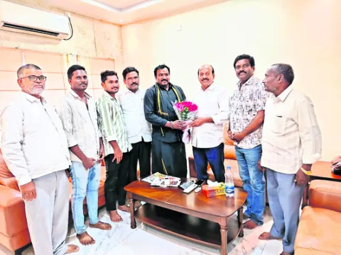 రైల్వేసమస్యల పరిష్కారానికి కృషి 