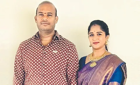 husband and wife in the liquor store tender draw