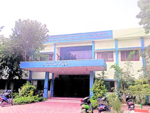 ‘పోటెత్తిన’ అదనపు బాధ్యతలు