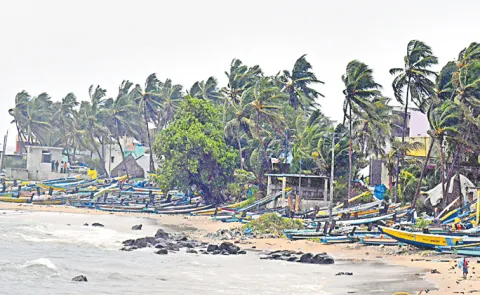 Cyclone Montha Effect To Andhra Pradesh Heavy rains in Telangana too