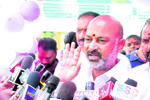 లైంగిక వేధింపుల్లో విచారణ కొనసాగుతోంది