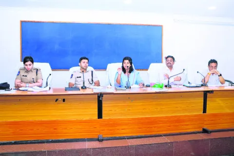 కేంద్రాలకు ఒకేసారి ధాన్యం తేవొద్దు