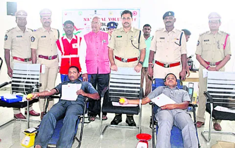 రక్తదానం ప్రాణదానంతో సమానం