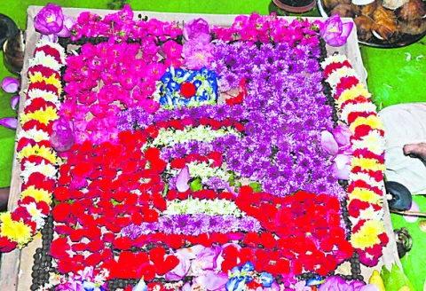 మల్లేశ్వరునికి సహస్ర లింగార్చన 