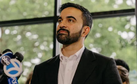 Zohran Mamdani Reacts On trolling over Aunt Hijab Comments