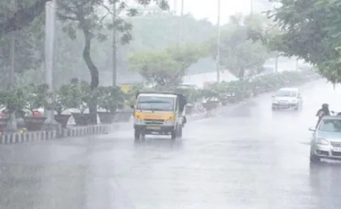 Severe thunderstorms lashed Bur Rain For 3 Days In AP