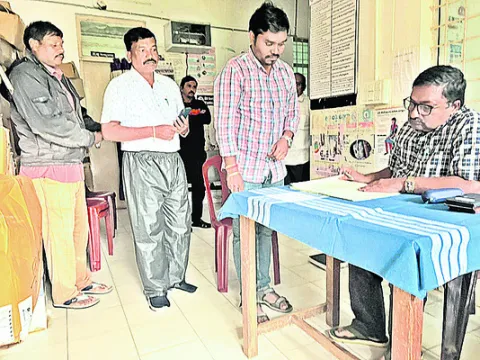 వ్యాధుల పట్ల అప్రమత్తత అవసరం