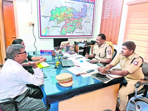 ఉద్యోగం పేరుతో రూ.13 లక్షల మోసం 