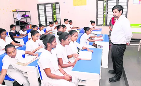 విద్యార్థులకు నాణ్యమైన విద్య