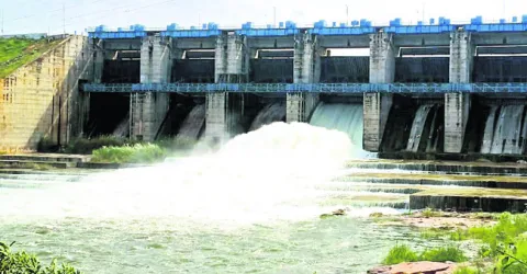 చాటింగ్ మాత్రం చేశాం.. వాళ్లెవరో తెలీదు