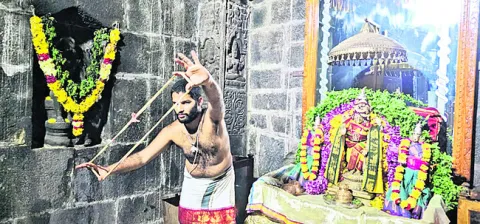 అప్పన్నకు నిత్యకల్యాణం 