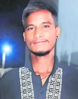 మొన్న ప్రేయసి.. నిన్న ప్రియుడు 