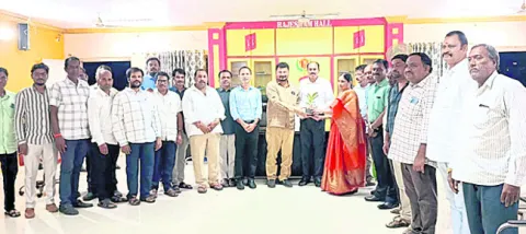 అంకితభావమే ఆయుధం