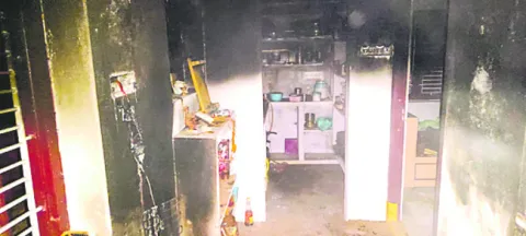 ఫ్రిడ్జి పేలుడుతో కలకలం