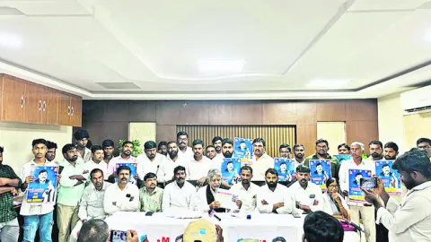 చట్టాలకు విలువ ఇవ్వనివారు దేశద్రోహులు