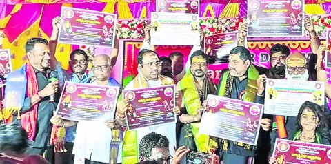 శబరిమలలో ఉచిత అన్నదానం