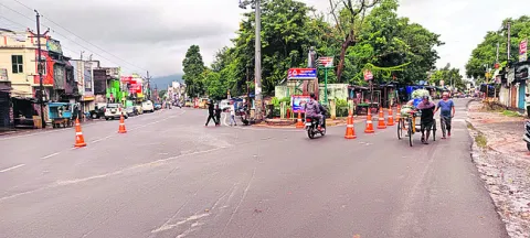 నిర్మానుష్యం..