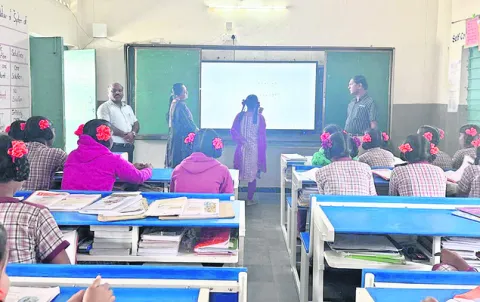 ప్రణాళికాబద్ధంగా  చదివితే ఉత్తమ ఫలితాలు