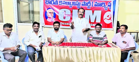 కాకి లెక్కలొద్దు... తుఫాన్‌ బాధితులందరినీ ఆదుకోవాలి 