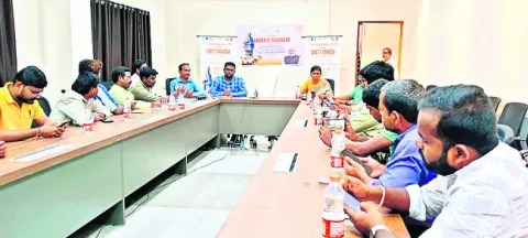 ఐక్యతా భావాన్ని బలోపేతం చేయాలి