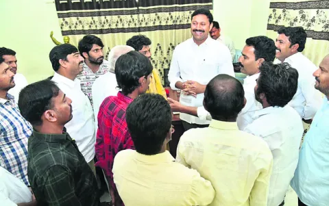 ‘ప్రైవేటీకరణ’రద్దు కోసం పోరాడుతాం 