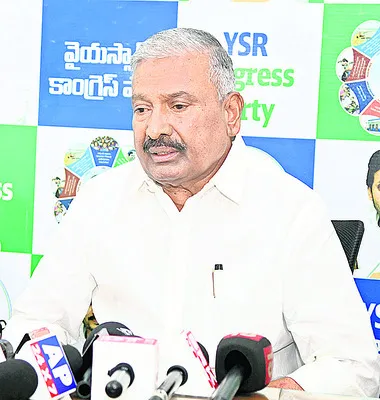 చంద్రబాబుకు ఏ వర్గంపై కూడా ఆపేక్ష లేదు