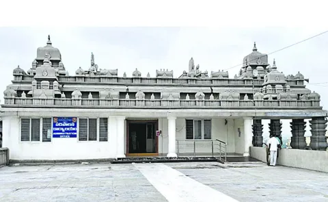 Lack of supervision on Yadagirikonda