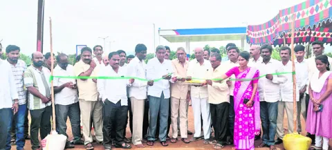 కలెక్షన్‌ సెంటర్‌ను సద్వినియోగం చేసుకోవాలి