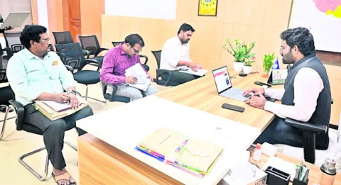 ధాన్యం సేకరణకు సన్నద్ధం కావాలి 