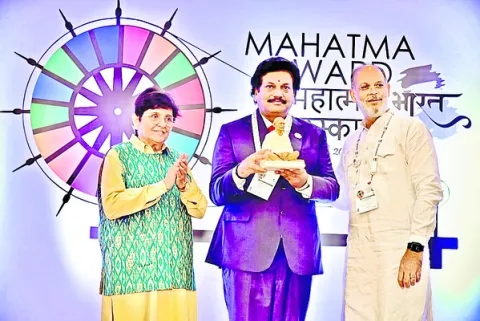 ఎన్‌ఎల్‌సీ సీఎండీకి అవార్డు 