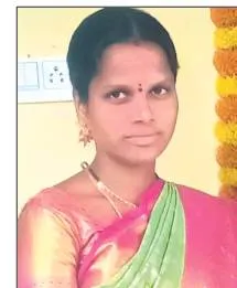 చికిత్స పొందుతూ  మహిళ మృతి