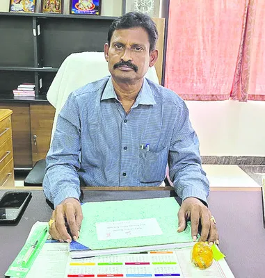 ఉమ్మడి జిల్లా ట్రెజరీ డిప్యూటీ డైరెక్టర్‌గా గణేశ్‌ 