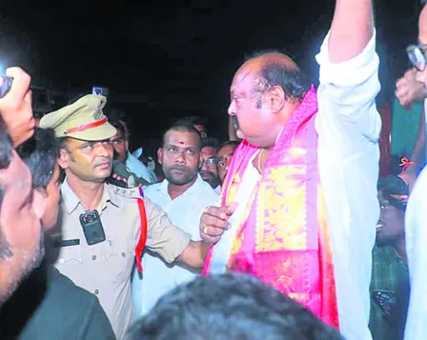 రాంలీలా.. గోలగోల