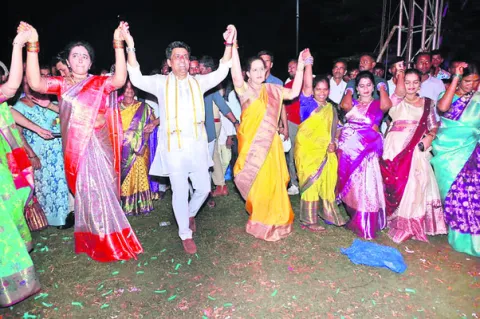 ‘విజయ