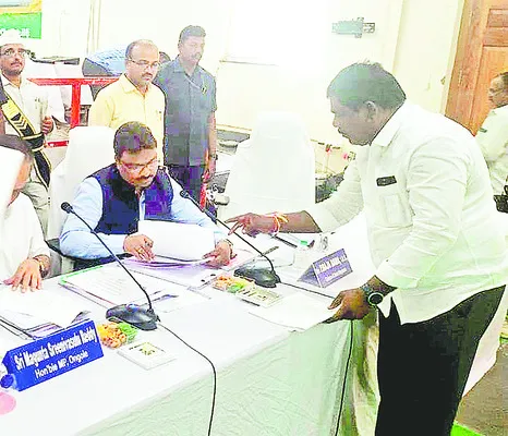 గ్రానైట్‌ అక్రమ తవ్వకాలు ఆపాలి