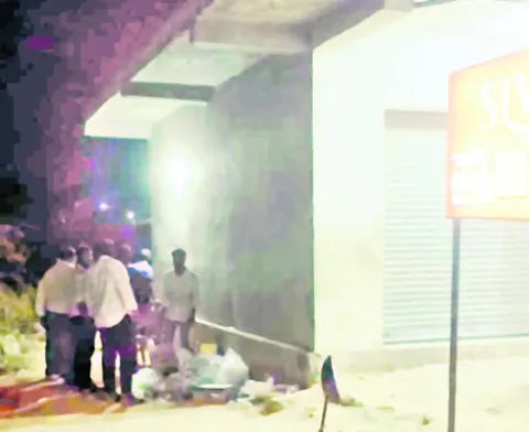 గాంధీ జయంతి రోజున జోరుగా మద్యం విక్రయాలు