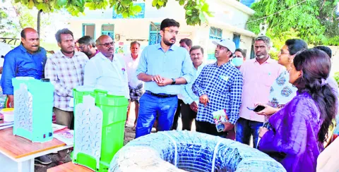 జీఎస్‌టీ తగ్గింపు ప్రతి రైతుకు తెలియాలి 